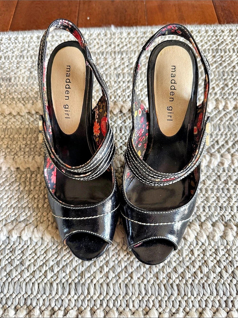 madden girl Women's patent  dress heel